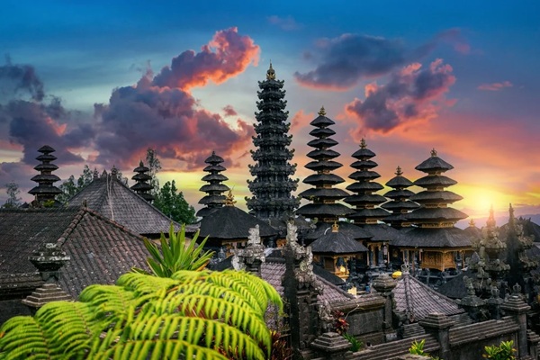 Attractions of Bali & Indonesia